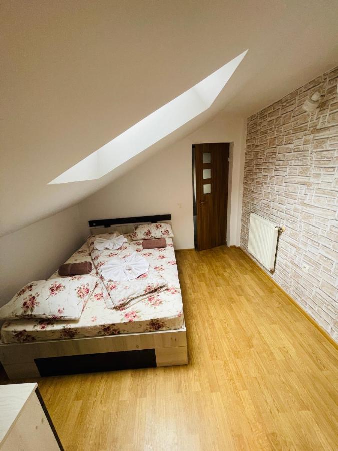 Casa Cu Balcon Διαμέρισμα Μπρασόβ Εξωτερικό φωτογραφία