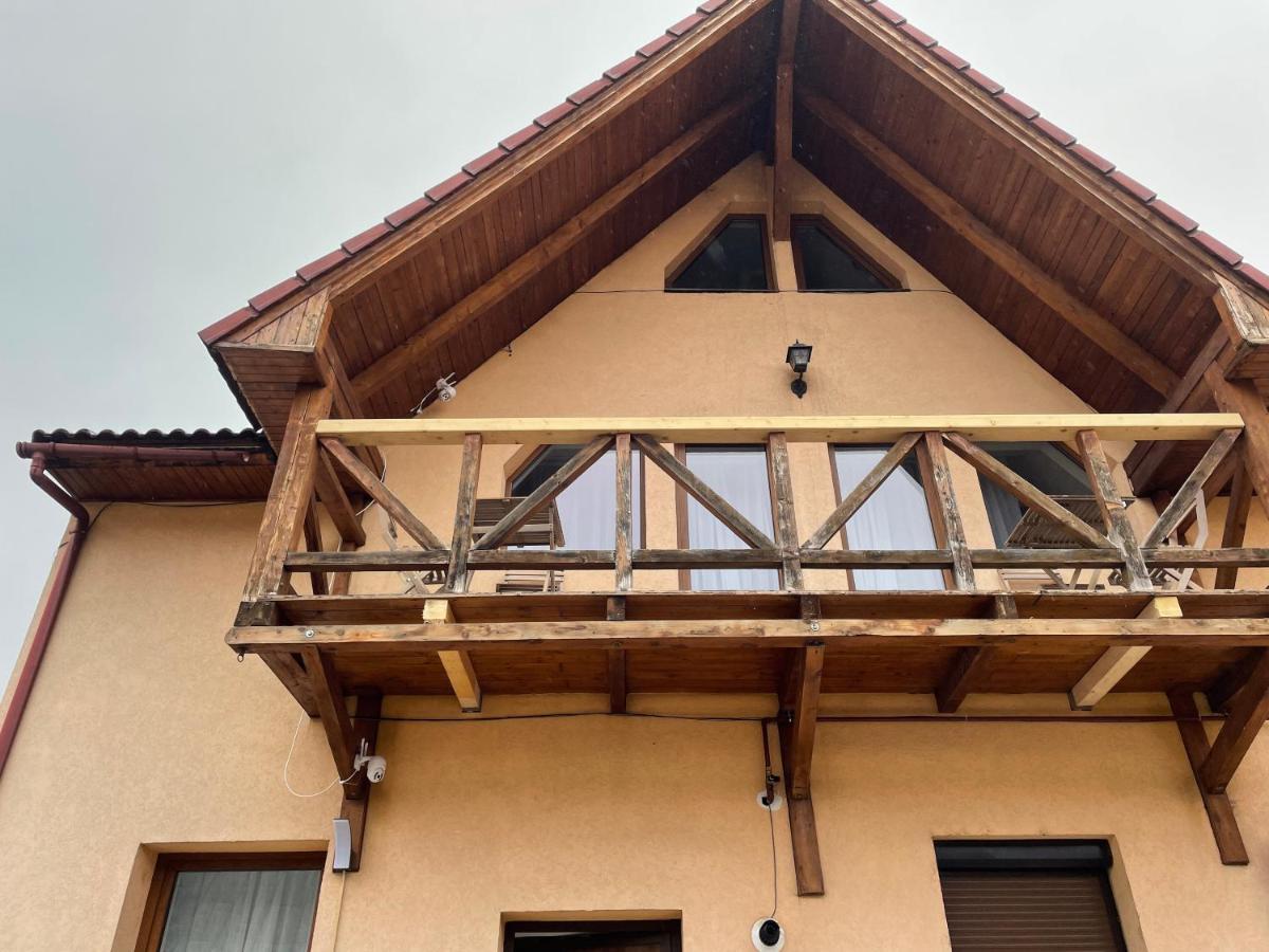 Casa Cu Balcon Διαμέρισμα Μπρασόβ Εξωτερικό φωτογραφία