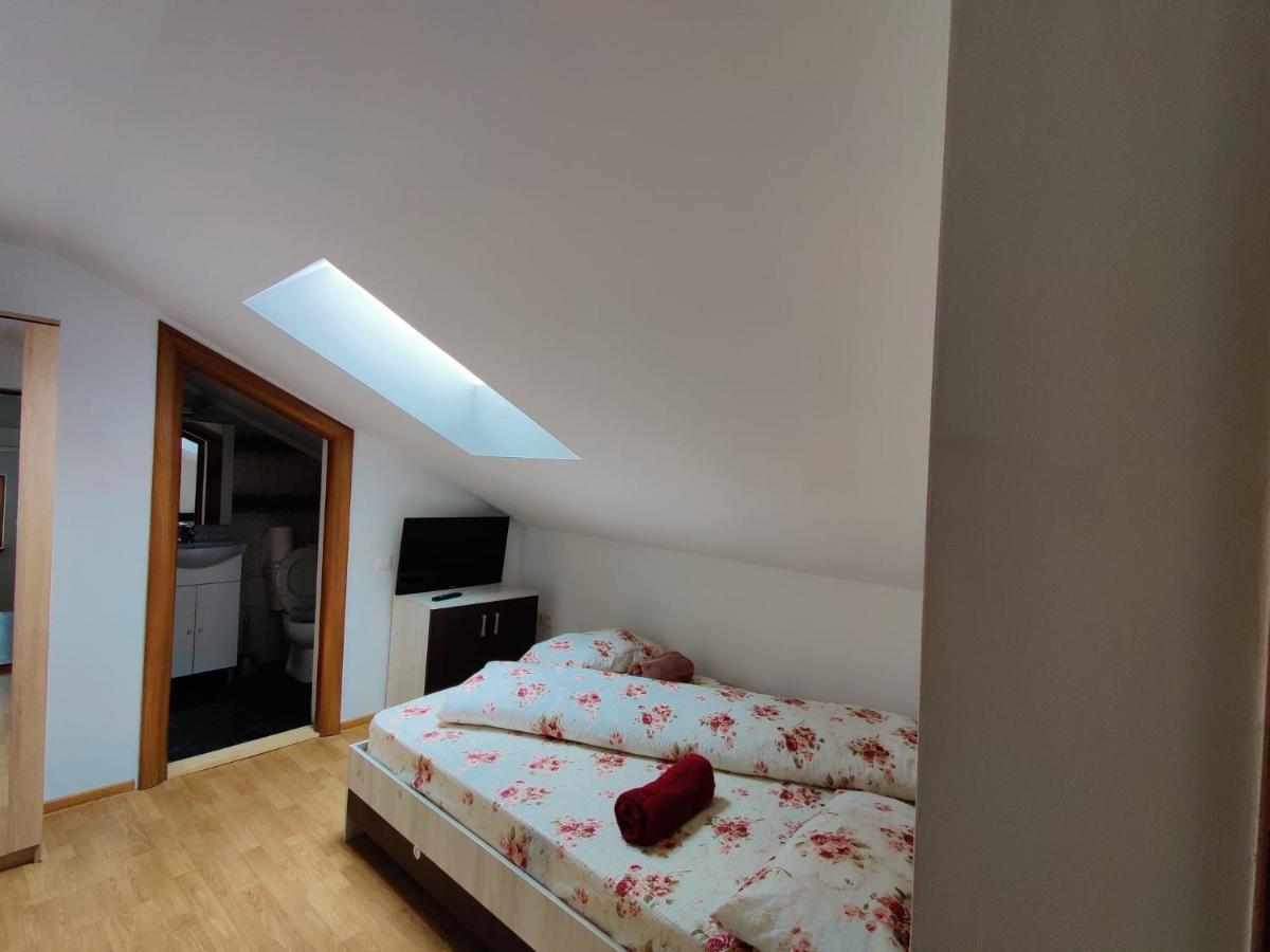 Casa Cu Balcon Διαμέρισμα Μπρασόβ Εξωτερικό φωτογραφία