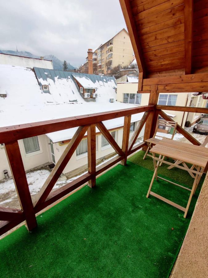Casa Cu Balcon Διαμέρισμα Μπρασόβ Εξωτερικό φωτογραφία